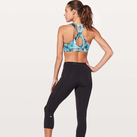 Lululemon Time To Sweat Bra Sz. 6 - Picture 3 of 7